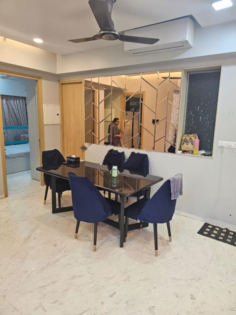 Living Room, jp-eminence 2 Bedroom 579 Sq.Ft. Apartment In Andheri West Mumbai 10021725