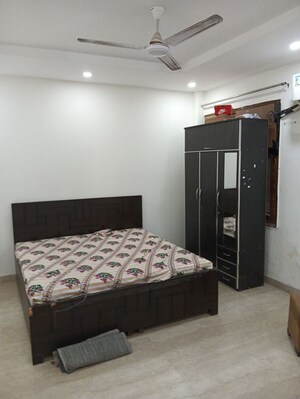 Bedroom in 3 BHK Builder Floor at Sector 52 – for Rent