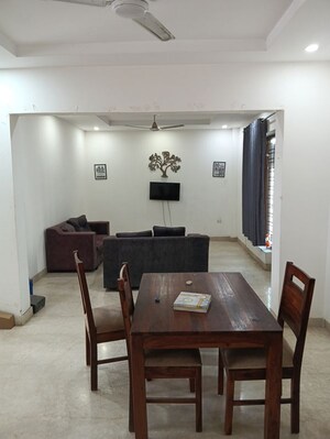 Master Bedroom in 3 BHK Builder Floor at Sector 52 – for Rent