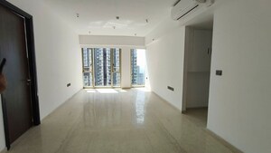 Room in 2 BHK Apartment at Lodha Parkside, Worli – for Rent