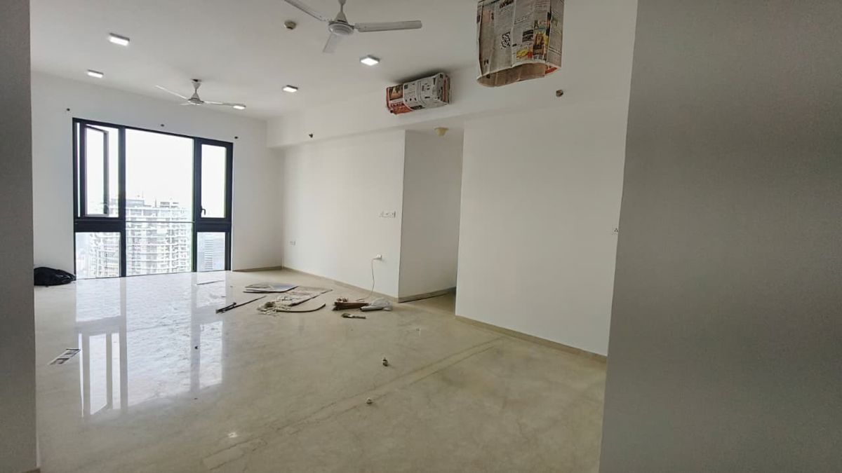 2 BHK + Pooja Room Apartment For Rent in Lodha Parkside