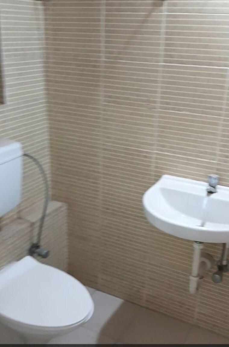 Bathroom, db-orchid-ozone 2 Bedroom 857 Sq.Ft. Apartment In Dahisar East Mumbai 10021772