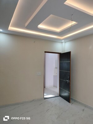 Room in 3 BHK Villa at Chinhat – for Sale