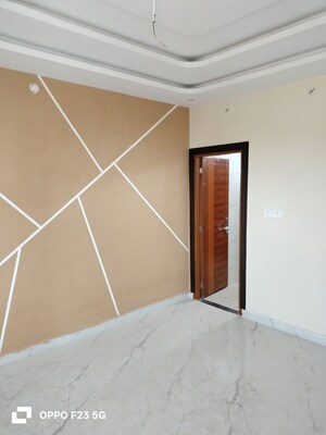 Room in 3 BHK Villa at Chinhat – for Sale