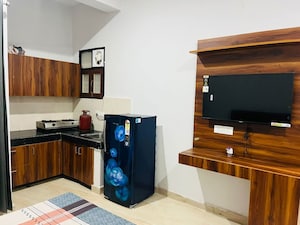 Furnished Amenities in 1 BHK Apartment at Delhi Blue Apartments, Sarojini Nagar – for Rent