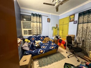 Bedroom in 2 BHK Apartment at Maple Heights, Sector 43 – for Rent