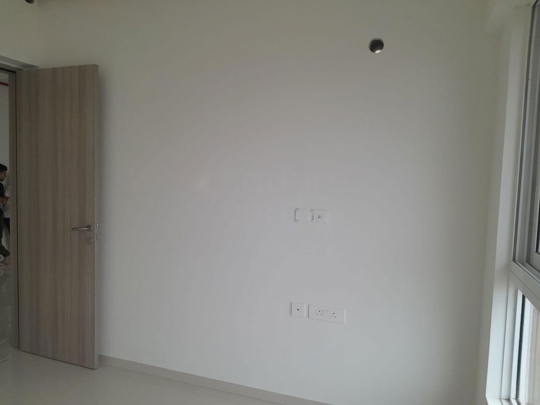 2 BHK + Pooja Room Apartment For Rent in Wadhwa TW Gardens