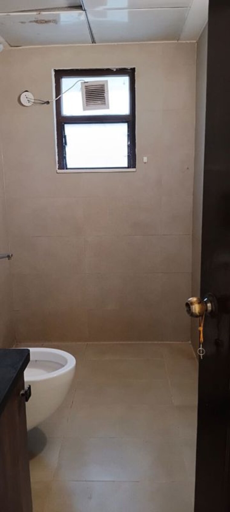 Bathroom, woodshire-emerson-park 3 Bedroom 2710 Sq.Ft. Villa In Bidare Agraha Bangalore 10021857