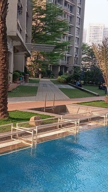 3 BHK Apartment – Garden View at Wadhwa Imperial Heights, Goregaon West - for Sale
