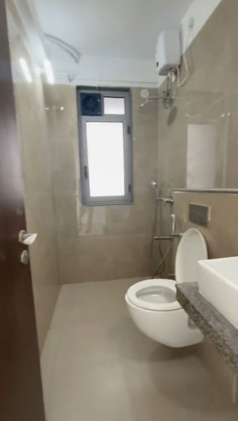 Bathroom, sunteck-city-avenue-4 2 Bedroom 644 Sq.Ft. Apartment In Goregaon West Mumbai 10021880