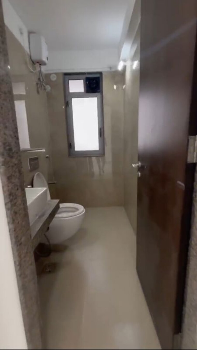 Bathroom, sunteck-city-avenue-4 2 Bedroom 644 Sq.Ft. Apartment In Goregaon West Mumbai 10021880