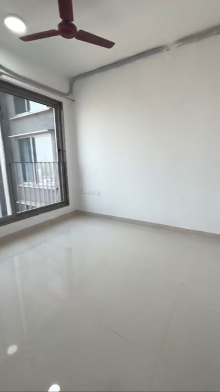 Room, sunteck-city-avenue-4 2 Bedroom 644 Sq.Ft. Apartment In Goregaon West Mumbai 10021880