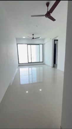 2 BHK Apartment For Rent in Sunteck City Avenue 4