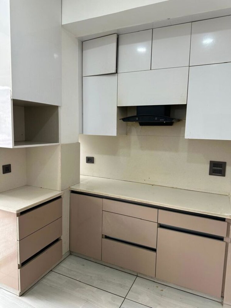 Kitchen, ram-shanti-apartment 3.5 Bedroom 2000 Sq.Ft. Apartment In Sector 52 Gurgaon 10021895