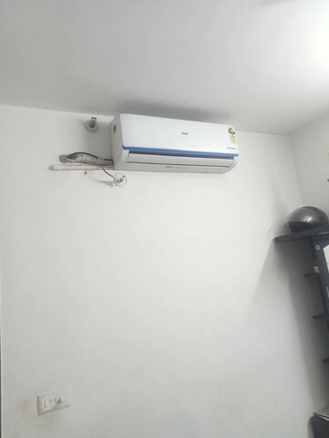 Furnished Amenities in 1 RK Villa at Aliganj – for Rent