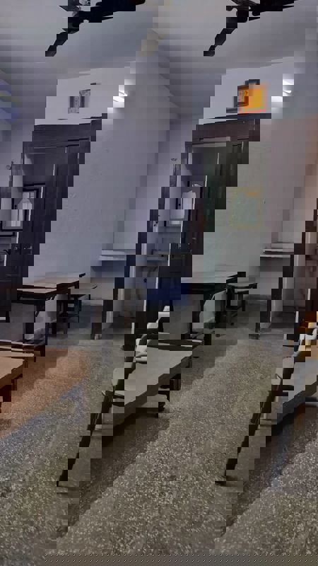 1 Rk  + Extra Room 250 Sq.Ft. Villa in Rail Vihar Sector 30