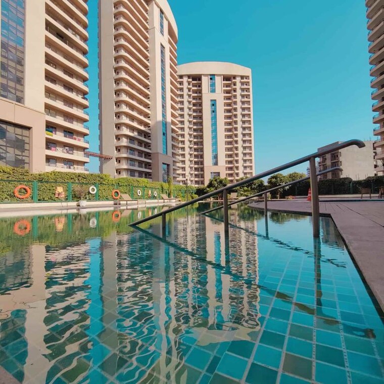 Swimming Pool, chintels-serenity 3 Bedroom 2090 Sq.Ft. Apartment In Sector 109 Gurgaon 10022063