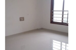 2 BHK Apartment For Rent in LK Umang Heights, Andheri West