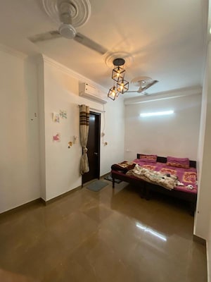 Living Room in 2 BHK Builder Floor at Savitri Nagar – for Rent