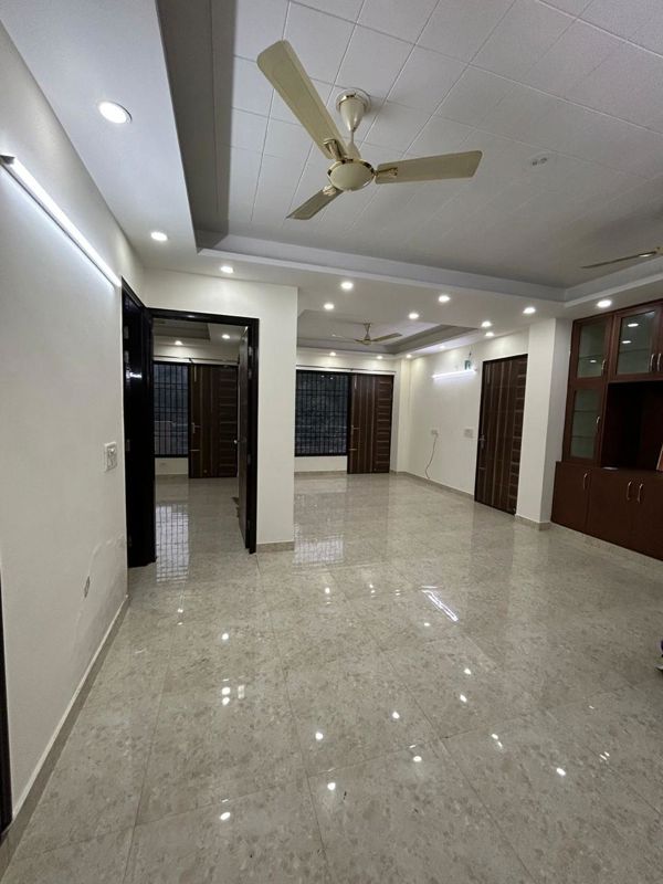 3 BHK + Study Room Builder Floor For Rent in Sector 52