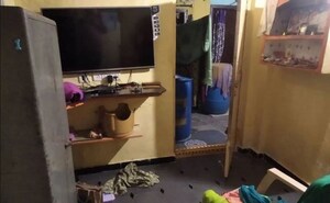 Room in 1 BHK Builder Floor at Rajiv Swagruha, Chanda Nagar – for Sale