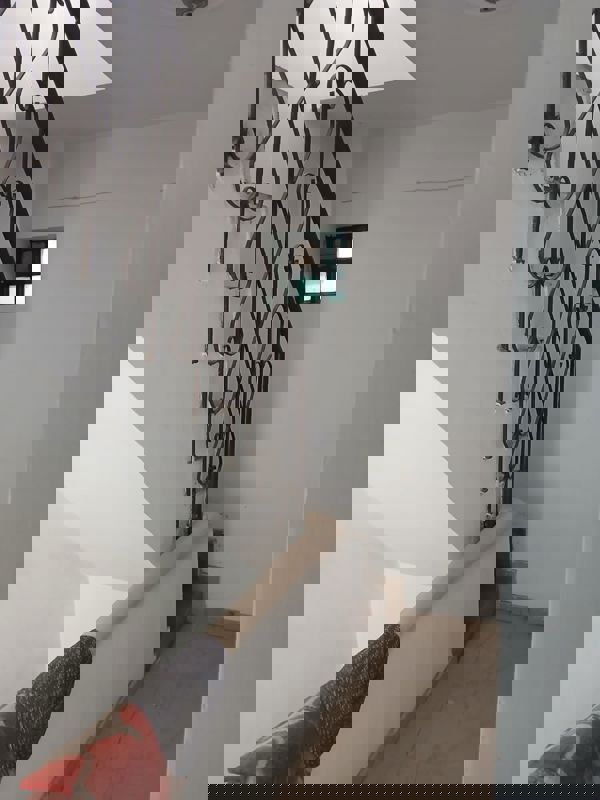 Furnished Amenities in 1.5 BHK Independent House at RWA Apartments Sector 26, Sector 26 – for Rent