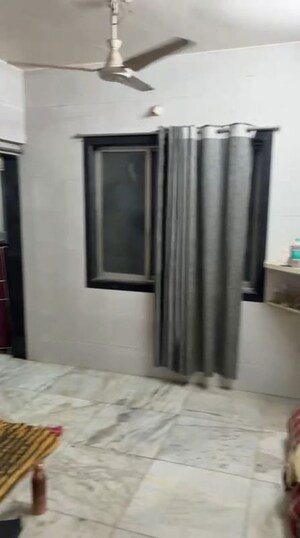 Room in 1 RK Apartment at God Gifts Building, Lower Parel – for Rent