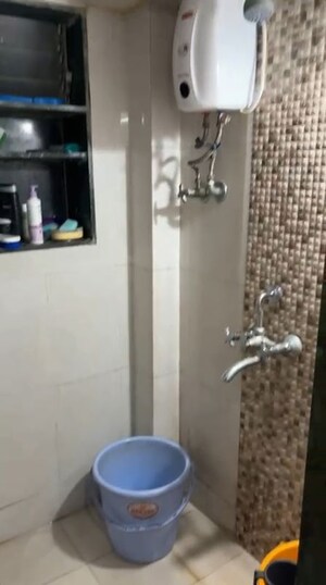 1 RK Apartment For Rent in God Gifts Building, Lower Parel