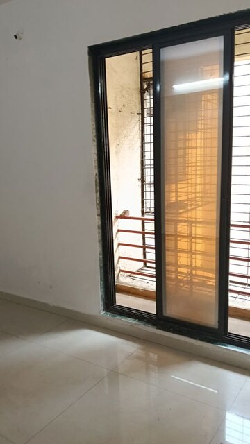 Room in 2 BHK Apartment at New Himalaya Darshan Apartment, Dombivli West – for Sale