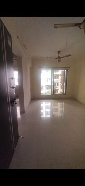 1 BHK Apartment For Rent in Cosmos Enclave, Kasarvadavali