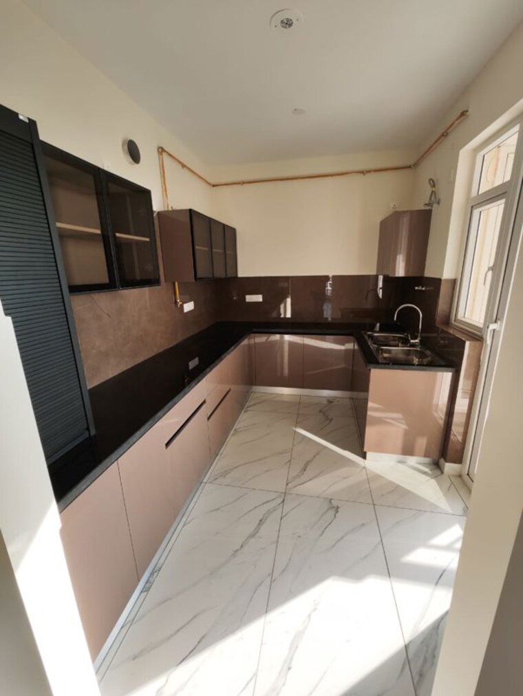 Kitchen, aura-gazania 3 Bedroom 1800 Sq.Ft. Apartment In Nabha Zirakpur 10022146