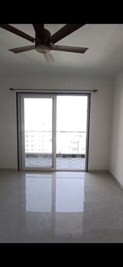 2 BHK Apartment For Rent in RKD Milestone