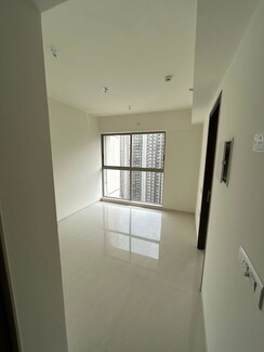 1 BHK + Pooja Room Apartment For Rent in Lodha Crown Kolshet