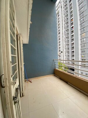 Balcony in 2.5 BHK Apartment at Nanded – for Rent