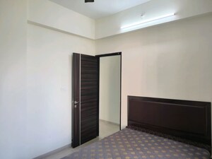 Room in 3 BHK Apartment at Harmony Sky Suites, Ghodbunder Road – for Rent