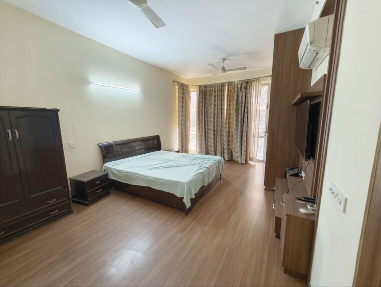 Bedroom, pioneer-park-araya 3.5 Bedroom 2375 Sq.Ft. Apartment In Sector 61 Gurgaon 10022174