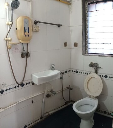 Attached Bathroom in 2 BHK Apartment at Premier Kailash Tower, Powai – for Rent