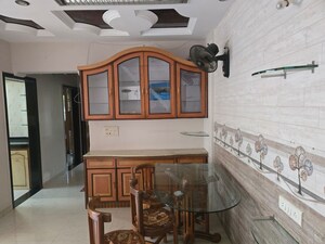 2 BHK Apartment For Rent in Veena Sitar, Kandivali West