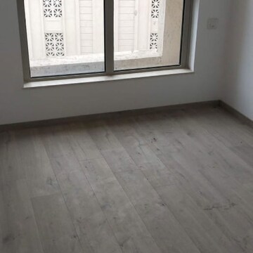 Room in 2.5 BHK Apartment at Hiranandani Obelia The Walk, Hiranandani Estate – for Rent