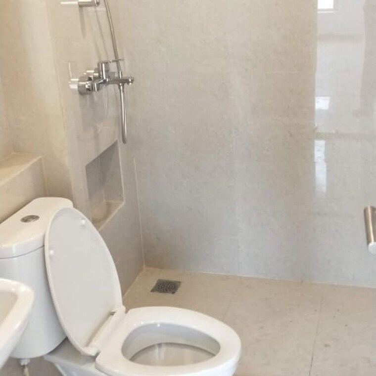 Bathroom, hiranandani-obelia-the-walk 2.5 Bedroom 790 Sq.Ft. Apartment In Hiranandani Estate Thane 10022195