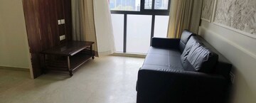 Room in 2 BHK Apartment at Lodha Vista, Lower Parel – for Rent