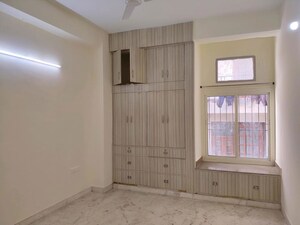 Room in 2 BHK Builder Floor at Relaxo Apartment, Sector 46 – for Rent