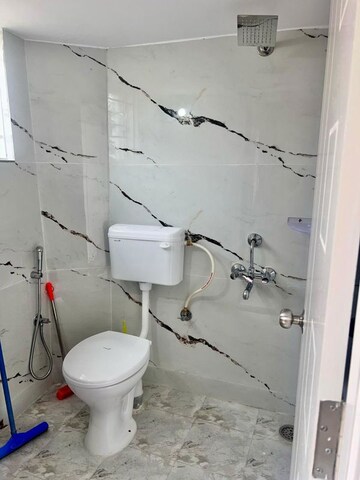 Master Bedroom in 1 BHK Builder Floor at Btm Layout – for Rent