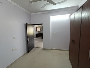 Room in 3 BHK Apartment at Sector 13 Dwarka – for Rent