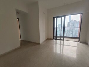 Room in 2 BHK Apartment at Lodha Vista, Lower Parel – for Rent