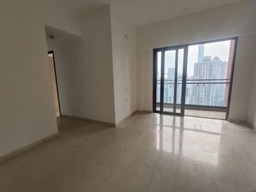 Room in 2 BHK Apartment at Lodha Vista, Lower Parel – for Rent
