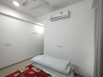 3 BHK Apartment For Rent in Raheja The Delhi Mall, Patel Nagar