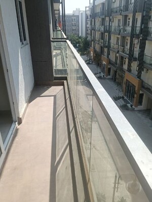 Balcony in 2.5 BHK Apartment at Smart World Gems, Sector 89 – for Rent
