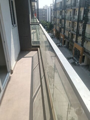 Balcony in 2.5 BHK Apartment at Smart World Gems, Sector 89 – for Rent