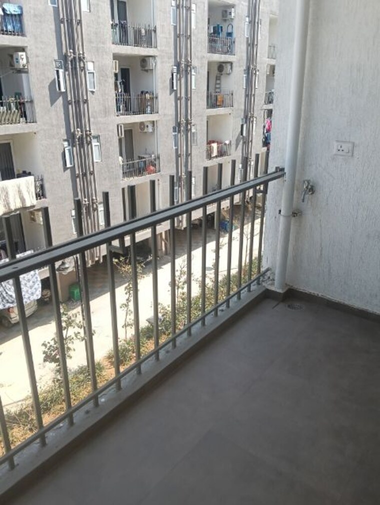 Balcony, smart-world-gems 2.5 Bedroom 1194 Sq.Ft. Apartment In Sector 89 Gurgaon 10022238